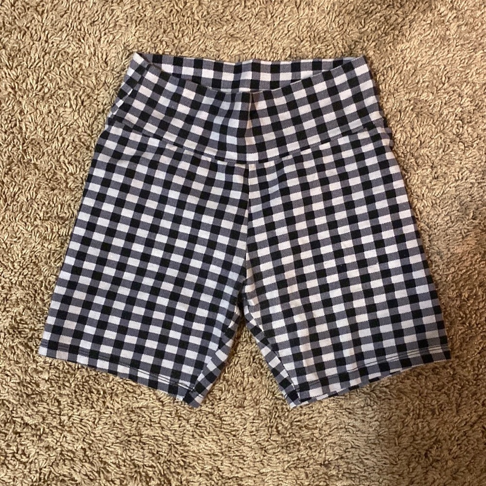 Tilly’s checkered biker shorts